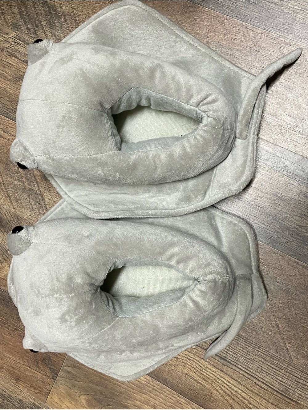 Plush Gray Animal Slippers - Cozy Soft Indoor Shoes